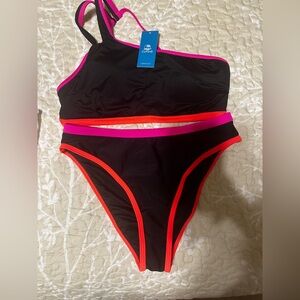 Cupshe Black and Pink Bikini Set